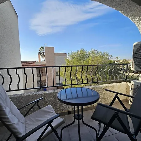 Apartment Violetas Dehesa de Campoamor (Orihuela Costa)